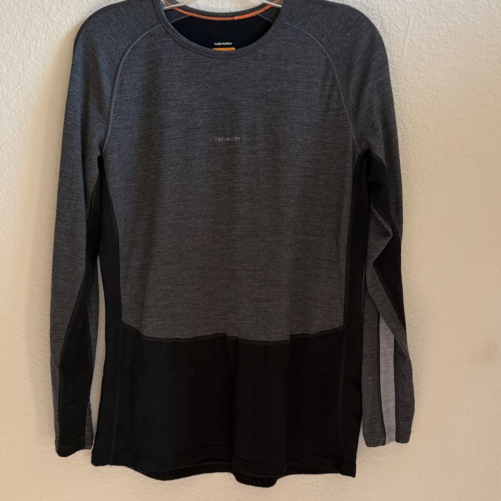 Icebreaker 200 Merino Wool Black and gray Long Sleeve Crew Womens XL